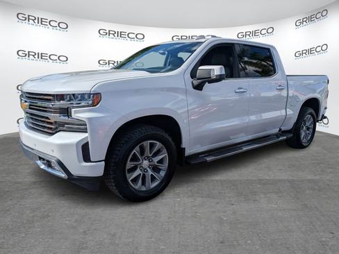 Used 2021 Chevrolet Silverado 1500 High Country w/ Technology Package AWD/4WD image 3