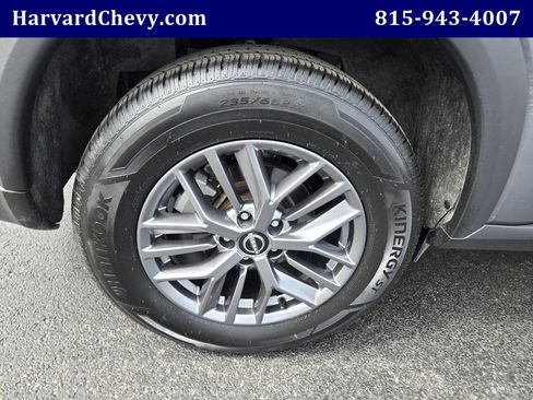 Used 2024 Nissan Rogue S AWD/4WD image 39