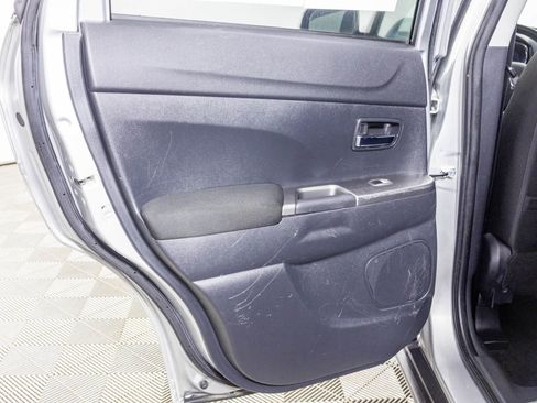 Used 2021 Mitsubishi Outlander Sport SE image 36