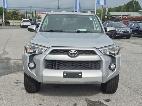 Used 2017 Toyota 4Runner SR5 RWD image 8