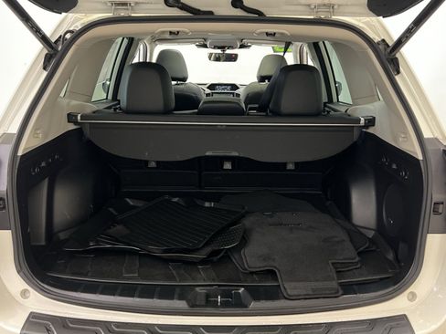 Used 2023 Subaru Forester Limited w/ Popular Package #2 AWD/4WD image 25