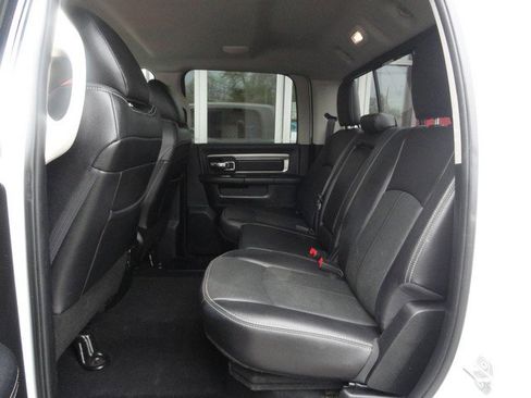 Used 2018 RAM 2500 Laramie w/ Sport Appearance Group AWD/4WD image 12