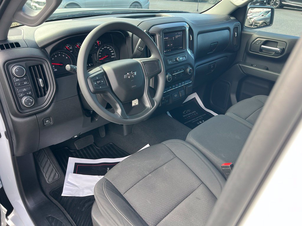 Used 2020 Chevrolet Silverado 1500 Custom w/ Rally Edition AWD/4WD image 11