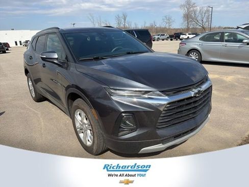 Used 2022 Chevrolet Blazer LT image 1