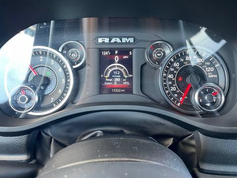Used 2025 RAM 1500 Lone Star RWD image 7