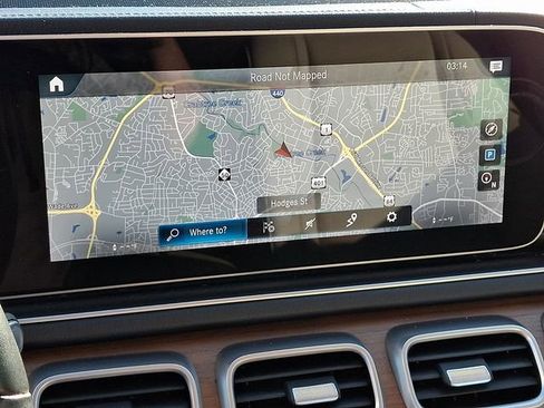 Used 2021 Mercedes-Benz GLS 450 4MATIC image 21