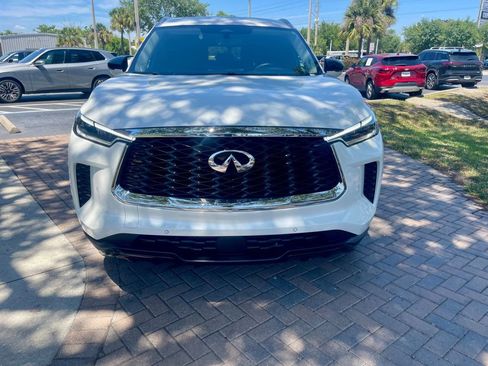 Used 2025 INFINITI QX60 Luxe FWD image 9