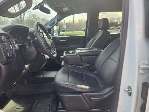 Used 2021 Chevrolet Silverado 1500 W/T w/ WT Value Package image 6