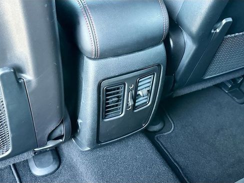 Used 2025 Dodge Durango GT w/ Blacktop Package image 25