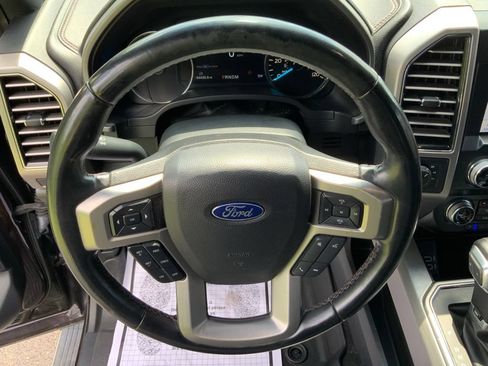 Used 2019 Ford F150 Platinum AWD/4WD image 20