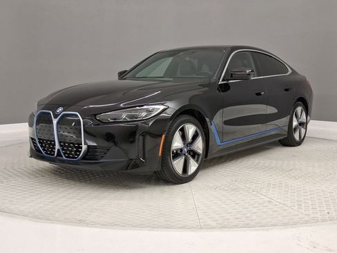 Used 2023 BMW i4 eDrive35 RWD image 35