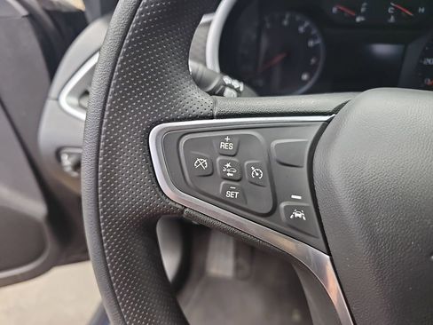 Used 2023 Chevrolet Malibu LT image 16