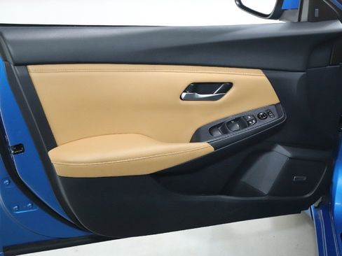 Certified 2024 Nissan Sentra SV w/ SV Premium Package image 15