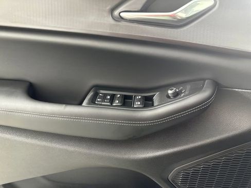 New 2025 Jeep Grand Cherokee Altitude image 20