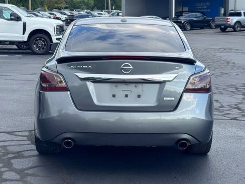 Used 2015 Nissan Altima 2.5 S w/ Special Edition Package FWD image 17