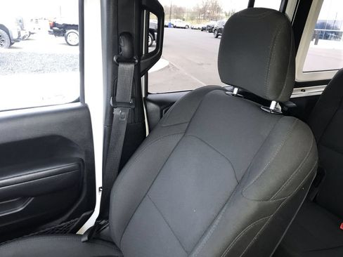 Used 2022 Jeep Wrangler Unlimited Sport AWD/4WD image 22