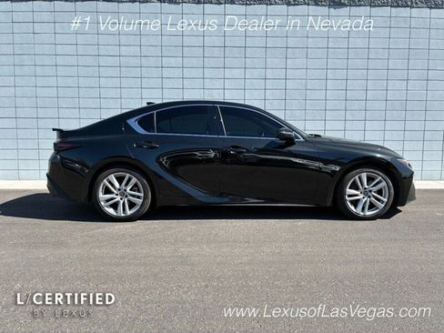 Certified 2022 Lexus IS 300 RWD image 2