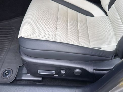 Certified 2023 Lexus IS 350 F Sport image 29