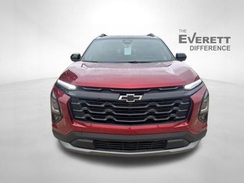 New 2026 Chevrolet Equinox LT w/ Convenience Package II FWD image 2