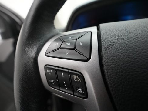 Used 2019 Ford Ranger XLT w/ Equipment Group 302A Luxury AWD/4WD image 17