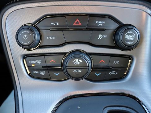 Used 2023 Dodge Challenger SXT w/ Blacktop Package image 24