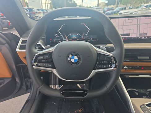 Used 2025 BMW 430i Coupe w/ Convenience Package image 22