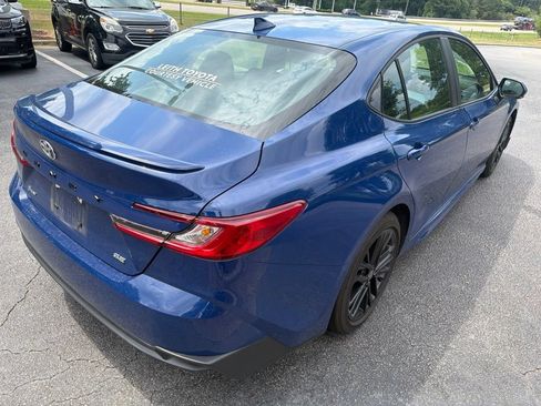 Used 2026 Toyota Camry SE w/ Multimedia Upgrade Package FWD image 5