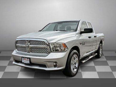 Used 2014 RAM 1500 Express image 3