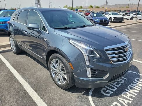 Used 2019 Cadillac XT5 Luxury image 3