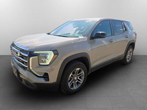 Used 2025 GMC Terrain Elevation AWD/4WD image 12