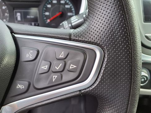 Certified 2023 Chevrolet Equinox LS w/ LPO, Floor Liner Package image 20