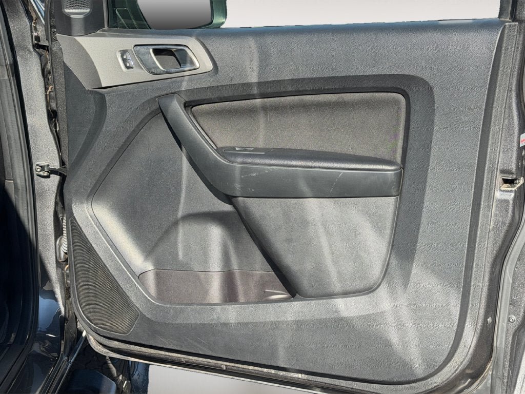 Used 2019 Ford Ranger XLT w/ Equipment Group 302A Luxury AWD/4WD image 25