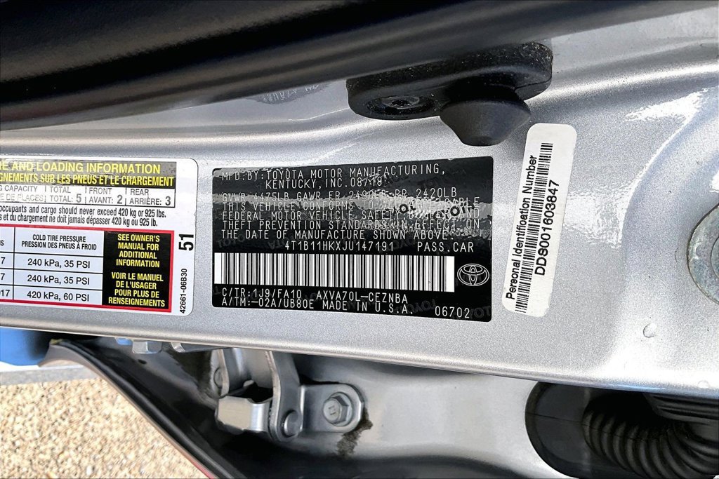 Used 2018 Toyota Camry LE FWD image 34