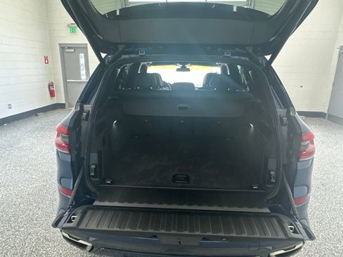 Used 2023 BMW X5 M50i w/ Climate Comfort Package AWD/4WD image 11