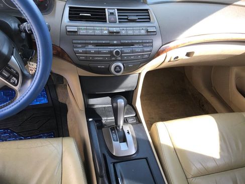 Used 2009 Honda Accord EX-L image 10