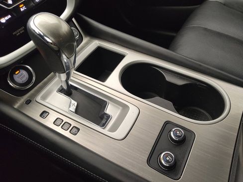 Used 2018 Nissan Murano Platinum image 26