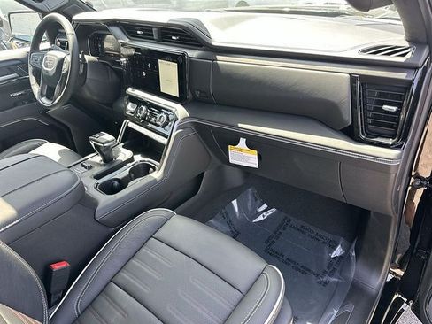 New 2026 GMC Sierra 1500 AT4X w/ AT4X AEV Edition AWD/4WD image 32