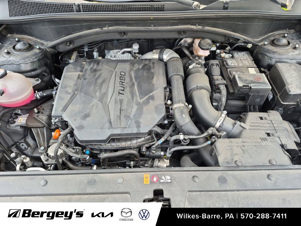 Used 2023 Hyundai Santa Fe Limited w/ Cargo Package AWD/4WD image 37