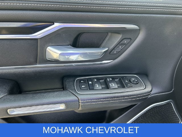 Used 2022 RAM 1500 Laramie w/ Sport Appearance Package AWD/4WD image 23