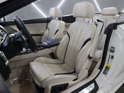 Used 2018 BMW 640i Convertible RWD image 14