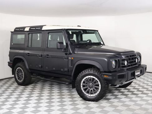 Used 2025 INEOS Grenadier Station Wagon AWD/4WD image 36
