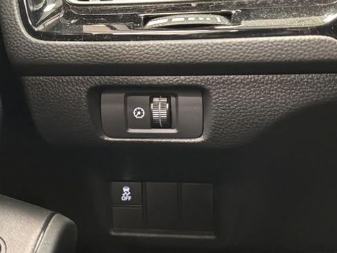 Used 2025 Honda Civic Sport image 28