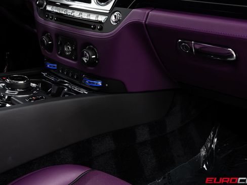 Used 2016 Rolls-Royce Wraith RWD image 34