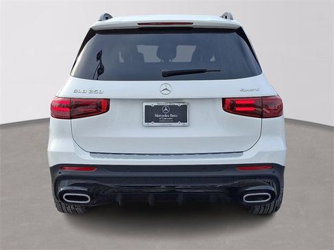 New 2026 Mercedes-Benz GLB 250 GLB 250 image 5