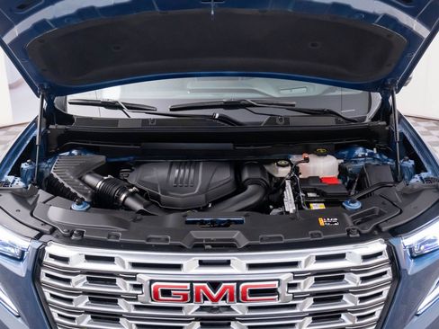 Used 2025 GMC Acadia Denali w/ Super Cruise Package image 31