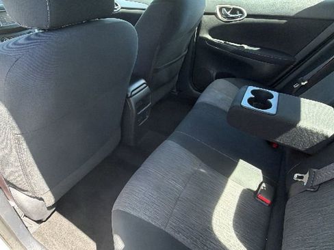 Used 2015 Nissan Sentra SV w/ Style Package FWD image 24