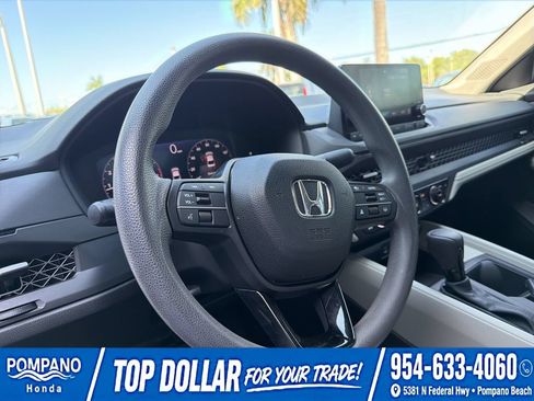 Used 2024 Honda Accord EX image 28
