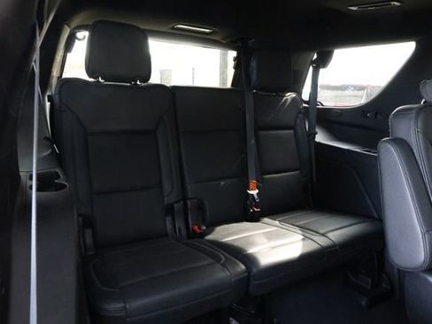 Used 2023 GMC Yukon Denali image 30