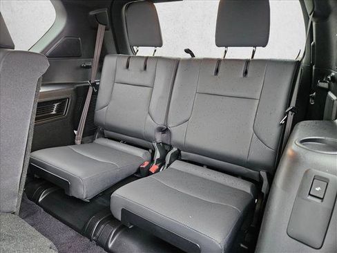 Used 2022 Lexus GX 460 Premium w/ Premium Plus Package image 21