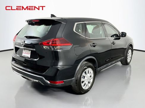 Used 2020 Nissan Rogue S FWD image 7